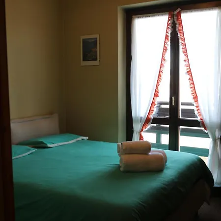 Casa Della Neve Hotel *