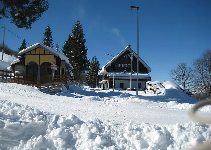 Hotel Casa Della Neve *