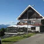 Casa Della Neve Готель